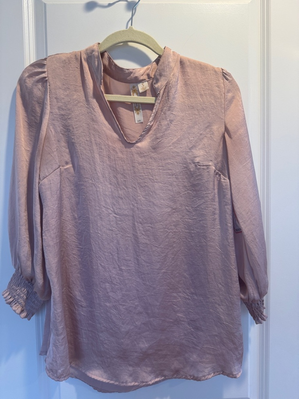 Adiva Blush Pink V-Neck Long Sleeve Blouse